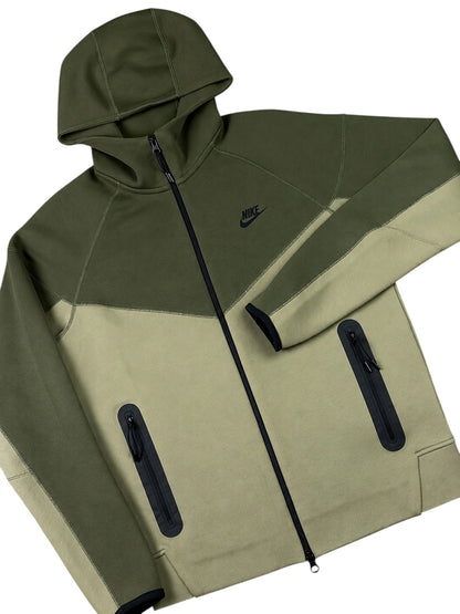 Nike Sportswear Tech Fleece Full-Zip