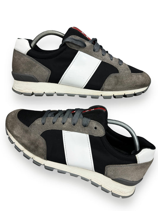 Prada Matchrace Runner