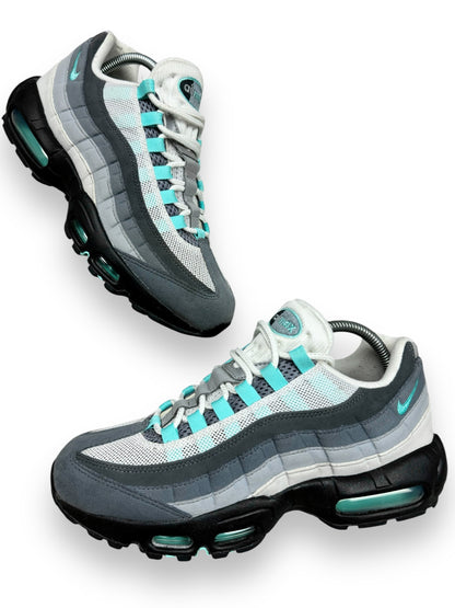 Nike Air Max 95 Hyper Turquoise