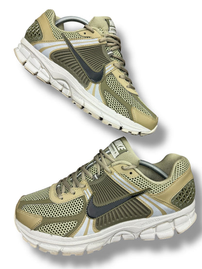 Nike Zoom Vomero 5 Khaki