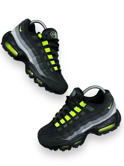 Nike Air Max 95 Reverse Neon