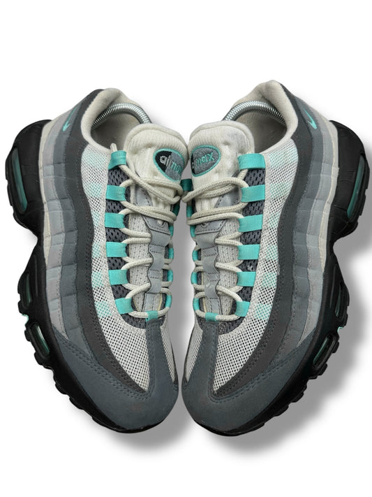 Nike Air Max 95 Hyper Turquoise