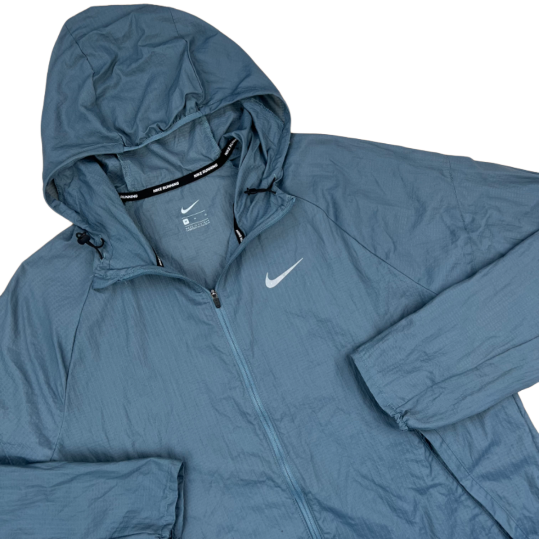 Nike Essential Running Windbreaker